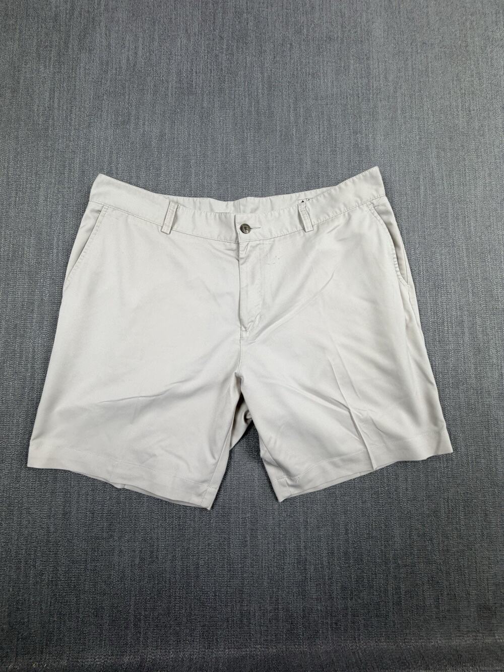 Adidas Golf ClimaLite Shorts Men’s 40 Beige Khaki Performance Flat Front